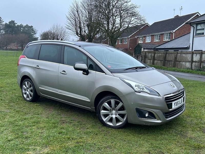 Used Peugeot 5008 Allure 2015 Grey SUV