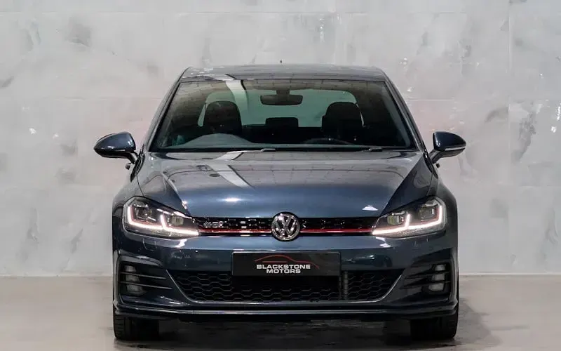 Used VW Golf VII GTI 230 HP (169 kW) 2018 Blue Hatchback