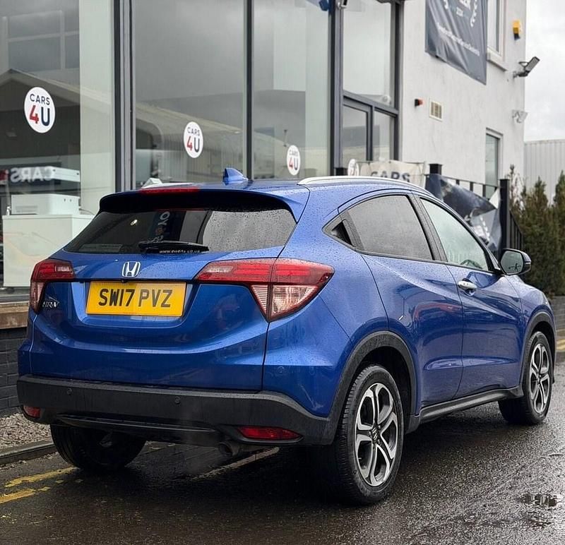 Second-hand Honda HR-V EX 130 CP (95 kW) 2017 Albastru SUV