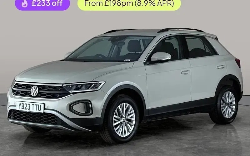 Used VW T-Roc Life 110 HP (80 kW) 2023 SUV