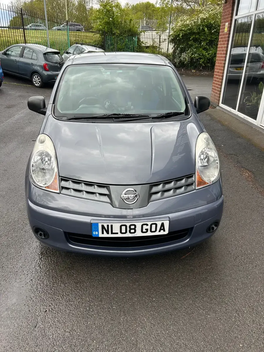 Begagnad Nissan Note Visia 88 HK (64 kW) 2008 Grå Halvkombi