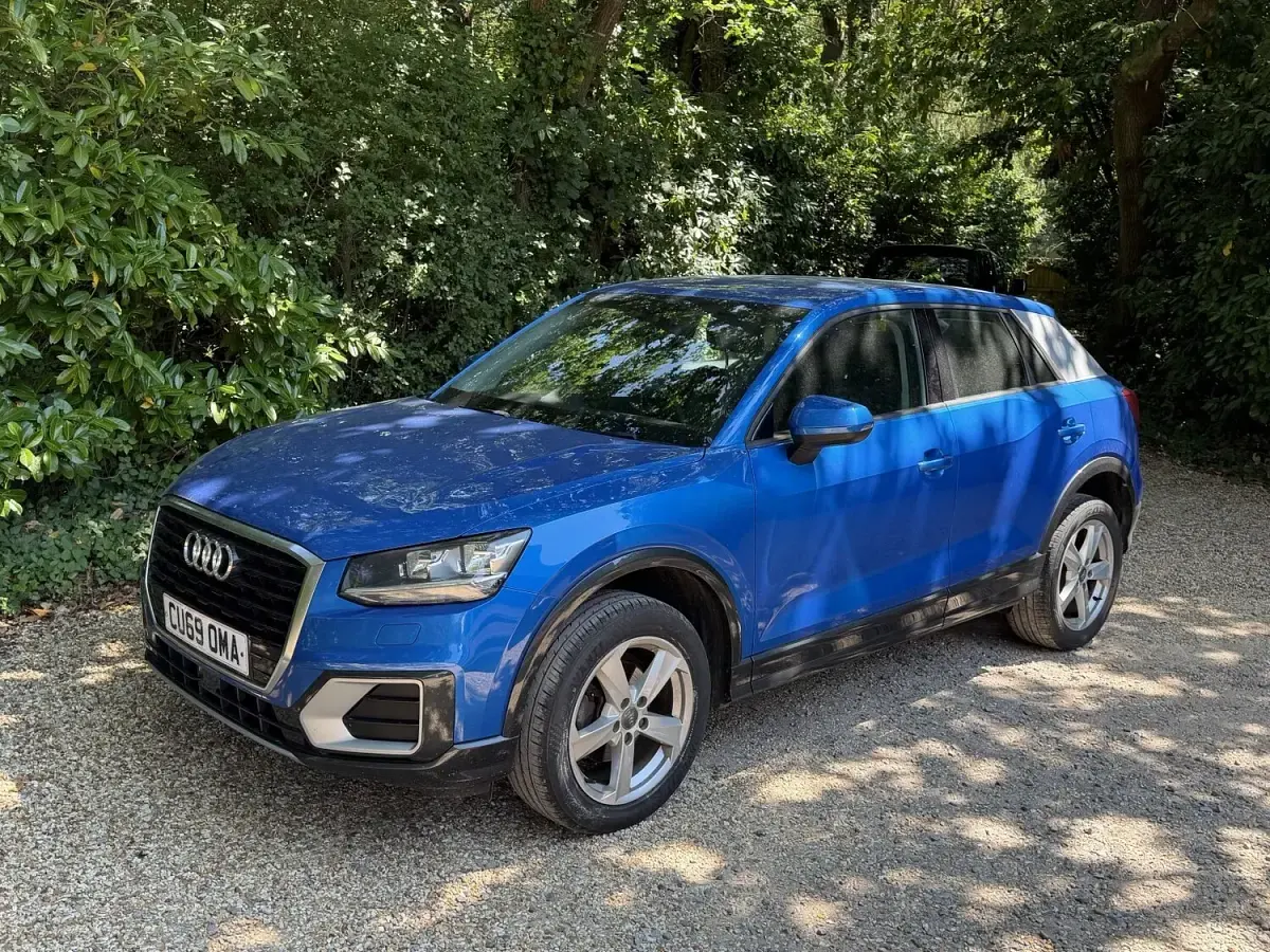 Used Audi Q2 Sport 116 HP (85 kW) 2019 Blue SUV