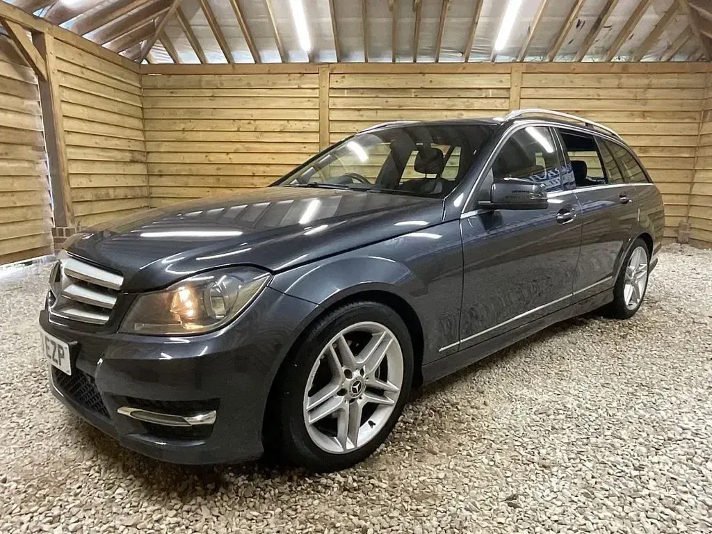 Begagnad Mercedes C180 AMG 156 HK (114 kW) 2013 Grå Kombi