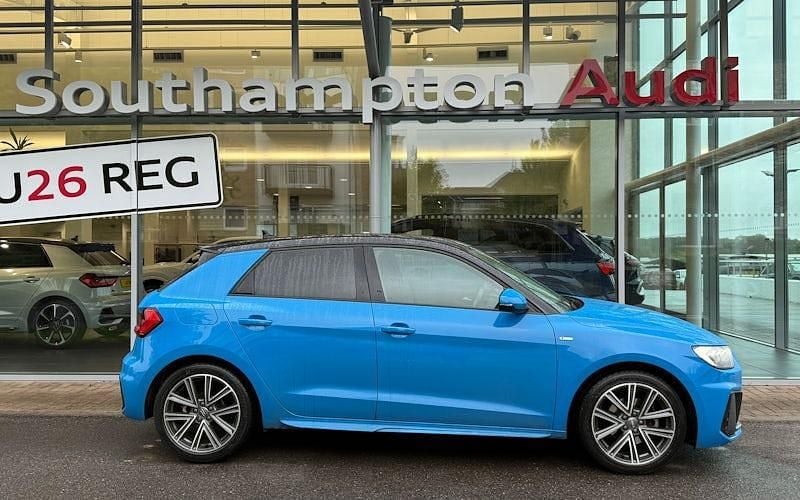 Usado Audi A1 Sportback S-Line 116 HP (85 kW) 2026 Citadino