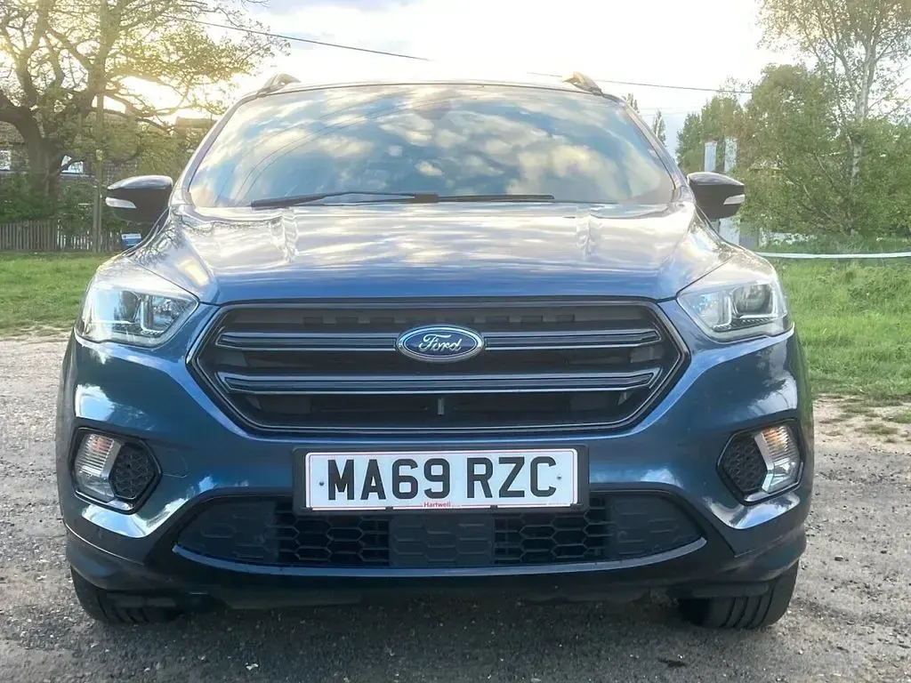 Used Ford Kuga ST-Line 150 HP (110 kW) 2019 Blue SUV
