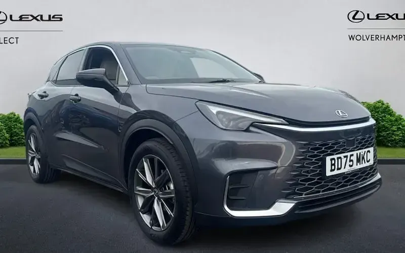 Used Lexus LBX 136 HP (100 kW) 2026 SUV