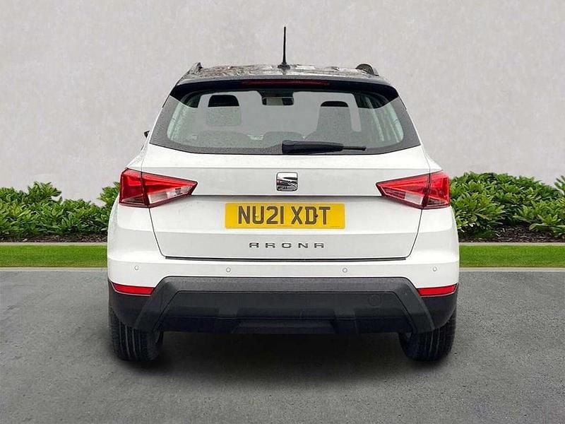 Used Seat Arona SE Technology 95 HP (69 kW) 2021 White SUV