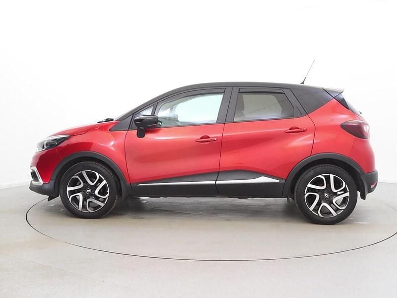 Used Renault Captur Iconic 90 HP (66 kW) 2019 Red/black SUV