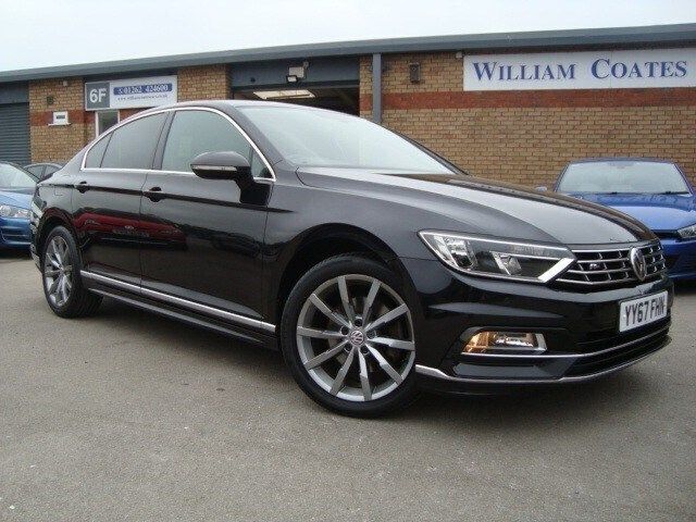 Black Used 2017 VW Passat R-line Hatchback | £12,450 (Fair price) - Image 1/4
