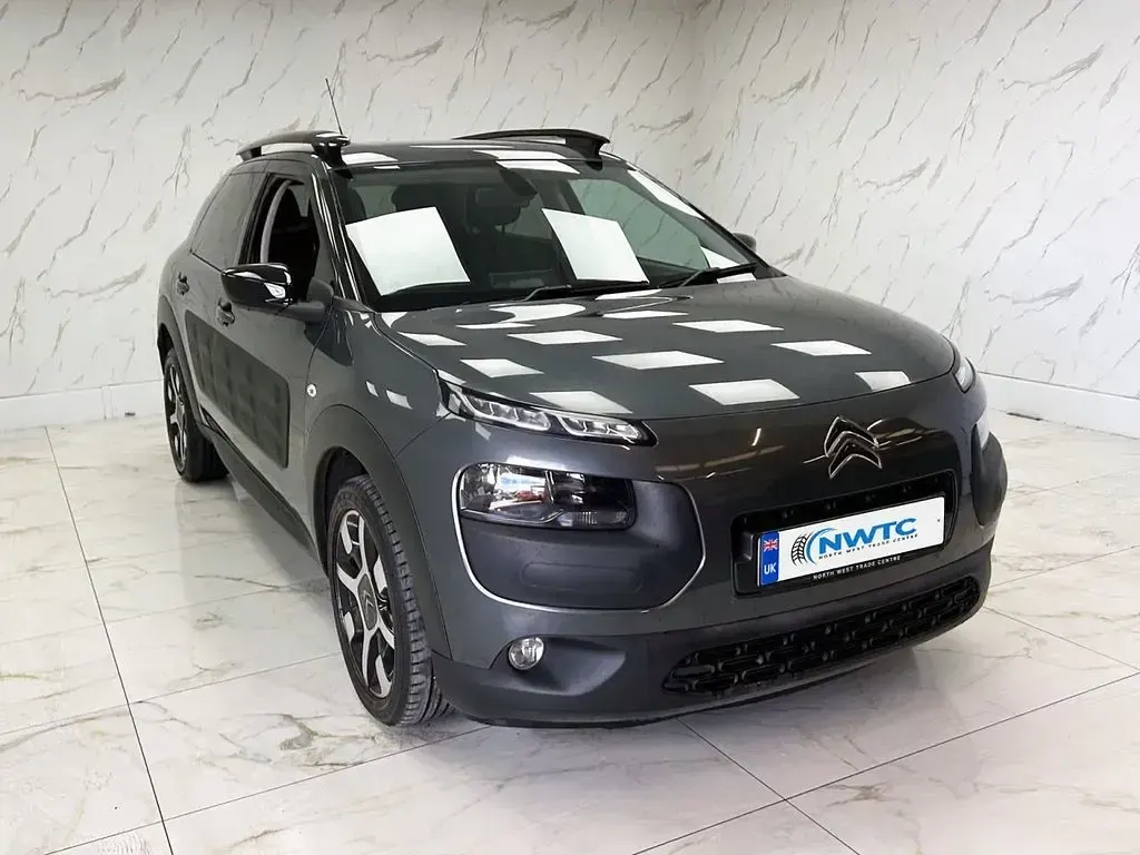 Used Citroën C4 Cactus Flair 82 HP (60 kW) 2015 Grey Hatchback