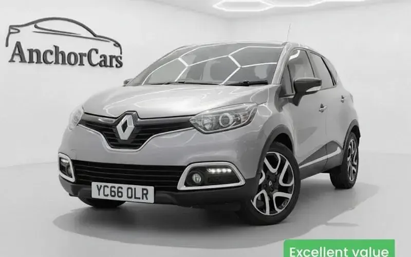 Used Renault Captur Dynamique 90 HP (66 kW) 2016 SUV