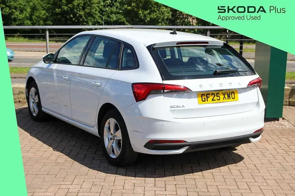 Used Skoda Scala SE 115 HP (84 kW) 2025 Moon white metallic Hatchback