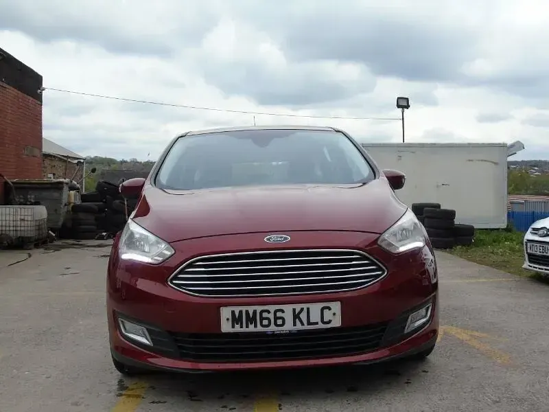 Used Ford C-MAX Titanium 2016 Red MPV