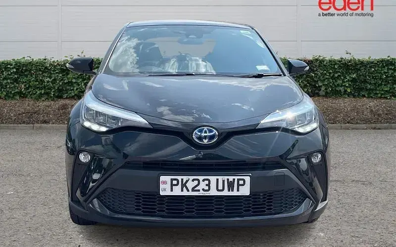Used Toyota C-HR 122 HP (89 kW) 2023 Black SUV