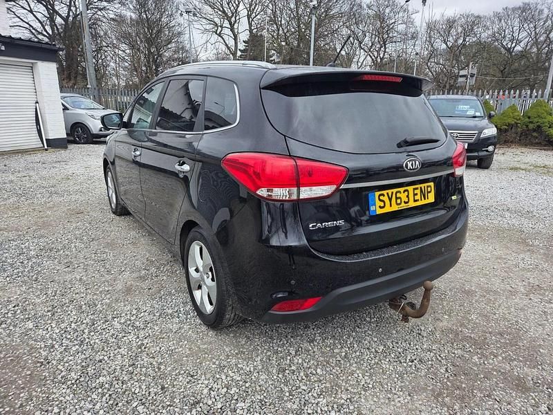 Used Kia Carens 2013 Black MPV