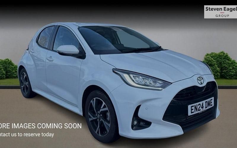 Used Toyota Yaris Hybrid Design 116 HP (85 kW) 2026 Hatchback