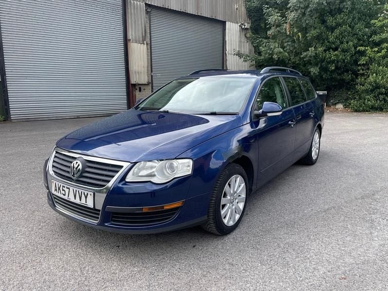Blue Used 2007 VW Passat S Estate | £990 (Fair price) - Image 1/4