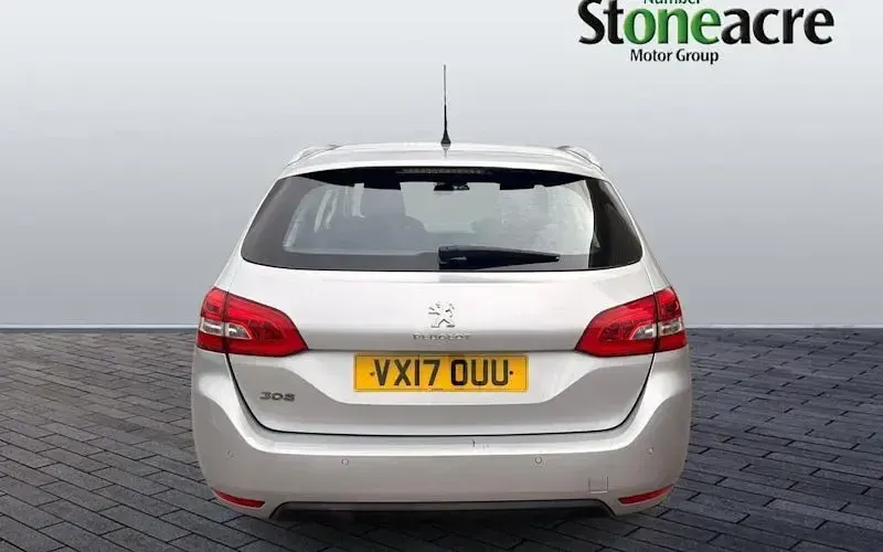 Used Peugeot 308 SW Allure 120 HP (88 kW) 2016 Silver Estate