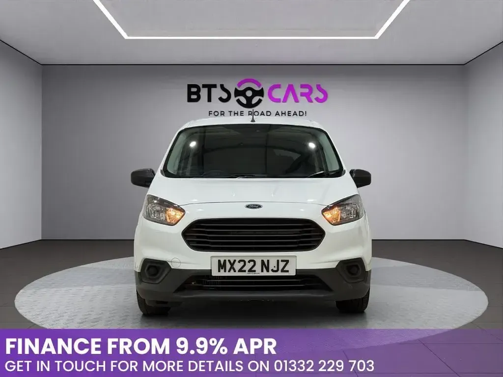 Used Ford Transit S 100 HP (73 kW) 2022 White Van