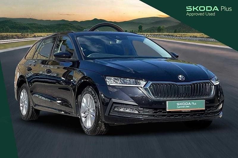 Black magic pearl effect Used 2022 Skoda Octavia SE Technology Estate | £15,268 (Fair price) - Image 1/4
