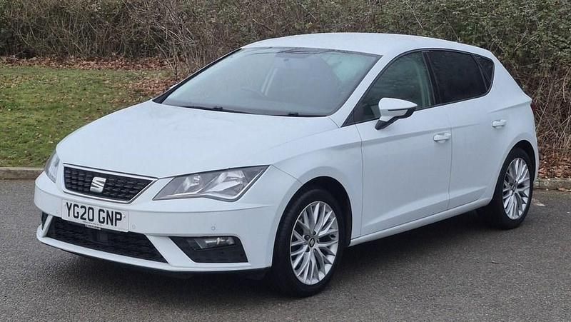 White Used 2020 Seat Leon SE Dynamic Hatchback | £8,600 (Good price) - Image 1/4