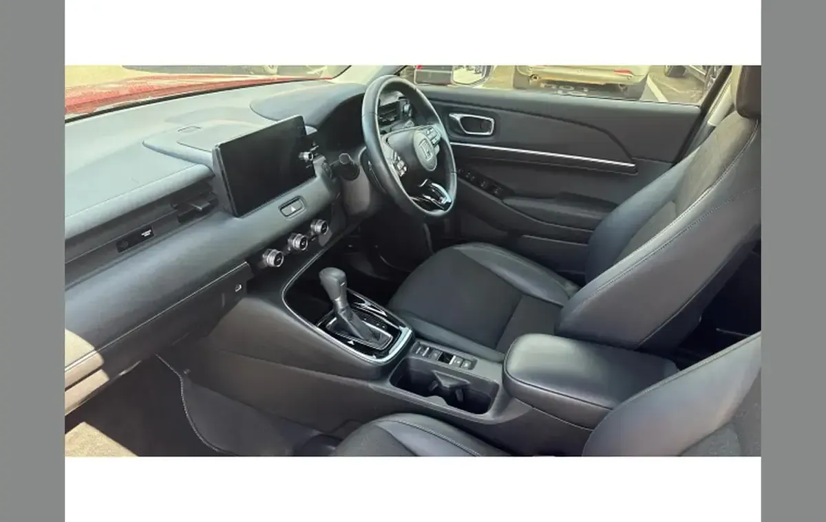 Used Honda HR-V Advance 131 HP (96 kW) 2023 Red SUV