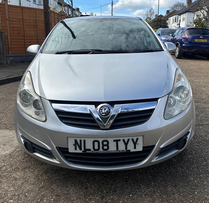 Used Vauxhall Corsa 80 HP (58 kW) 2008 Silver Hatchback