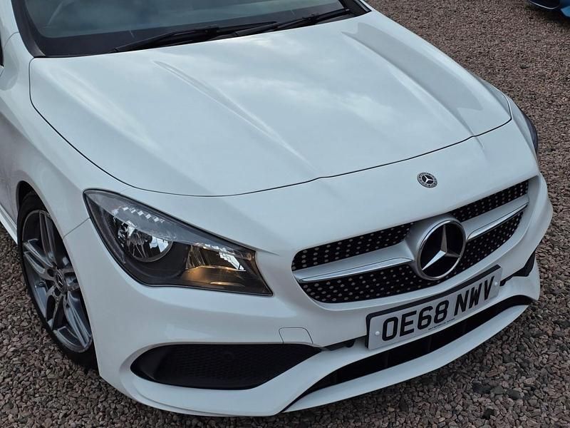 Used Mercedes CLA180 AMG line 122 HP (89 kW) 2018 White Sedan