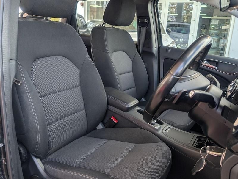 Used Mercedes B180 SE 2013 Black MPV
