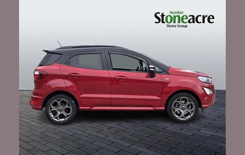 Używany Ford Ecosport ST-Line 125 KM (91 kW) 2023 Czerwony SUV