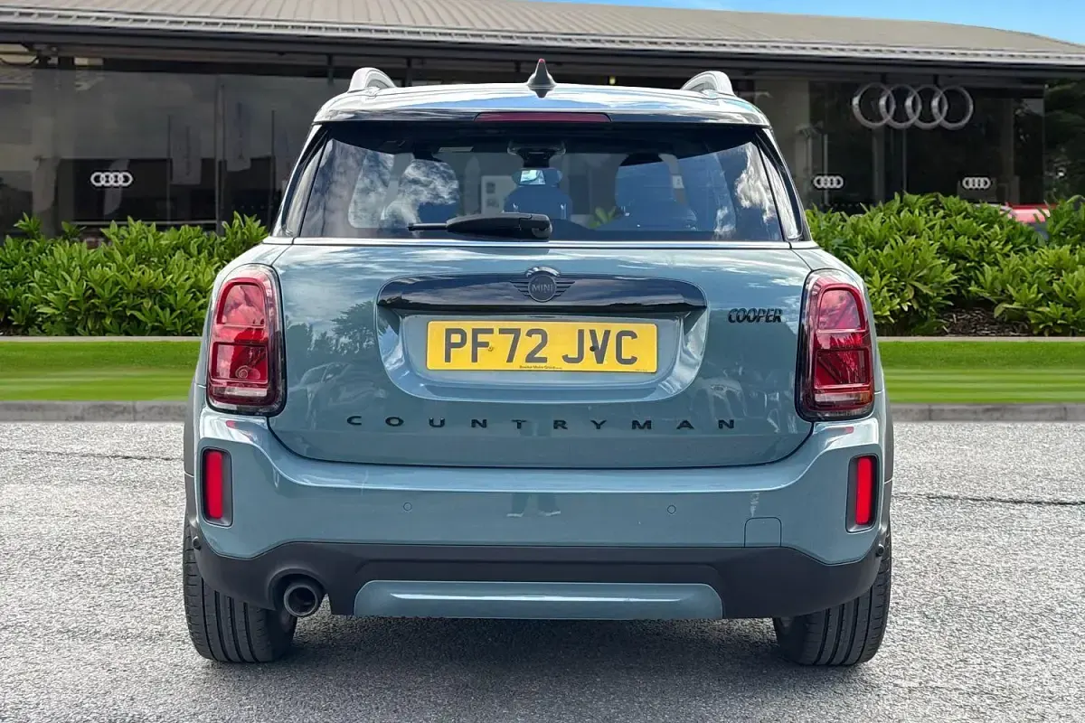 Used Mini Cooper Countryman Exclusive 2022 Green SUV