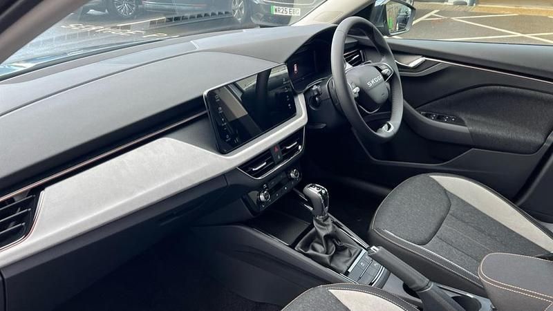 New Skoda Scala SE L 116 HP (85 kW) 2025 Graphite grey metallic Hatchback