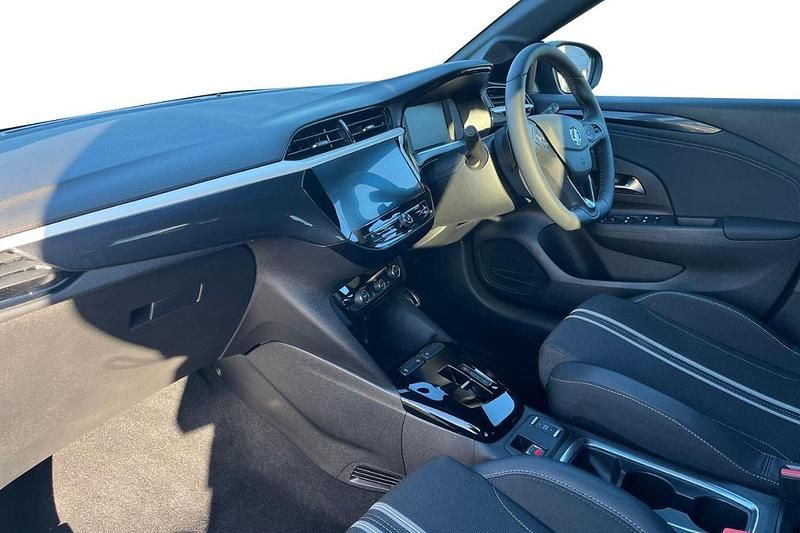 Used Vauxhall Corsa GSe 134 HP (98 kW) 2024 Blue Hatchback