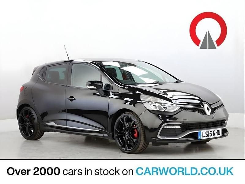 Used Renault Clio IV 200 HP (147 kW) 2015 Black Hatchback