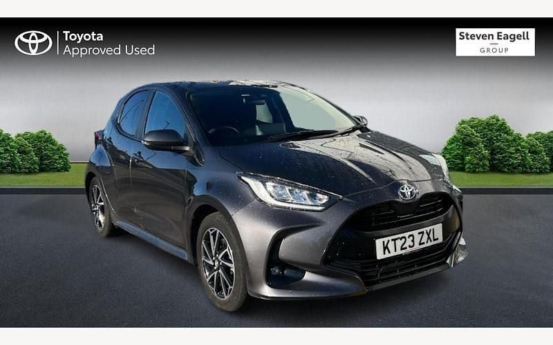 Used Toyota Yaris Hybrid Design 116 HP (85 kW) 2026 Hatchback