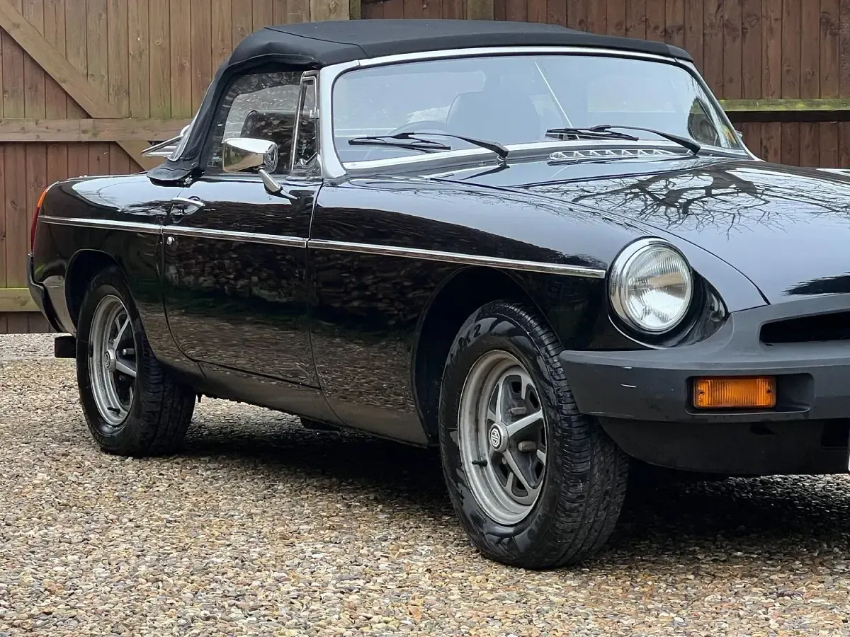 Used MG B 95 HP (69 kW) 1979 Black Cabriolet