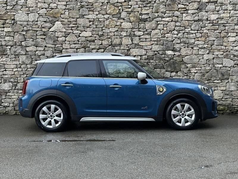 Used Mini Cooper S Classic 221 HP (162 kW) 2022 Blue Hatchback