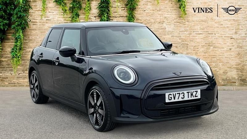 Black Used 2023 Mini Cooper Exclusive Hatchback | £23,422 (Fair price) - Image 1/4