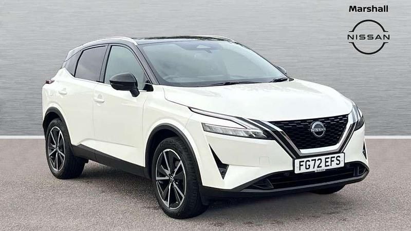 White Used 2022 Nissan Qashqai Tekna SUV | £18,734 (Fair price) - Image 1/4
