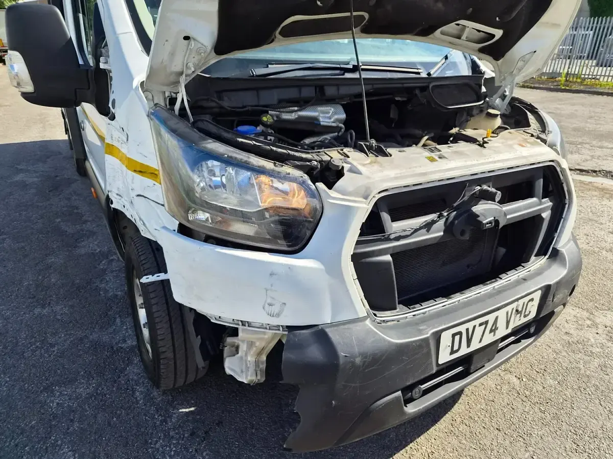 Used Ford Transit 130 HP (95 kW) 2024 White Cabriolet