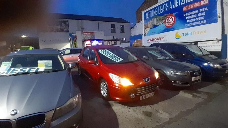 Used Peugeot 307 S 2006 Red Hatchback