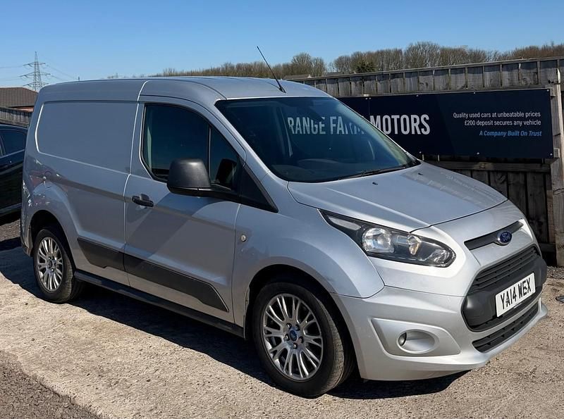 Usado Ford Transit Connect Trend 95 HP (69 kW) 2014 Prateado Monovolume