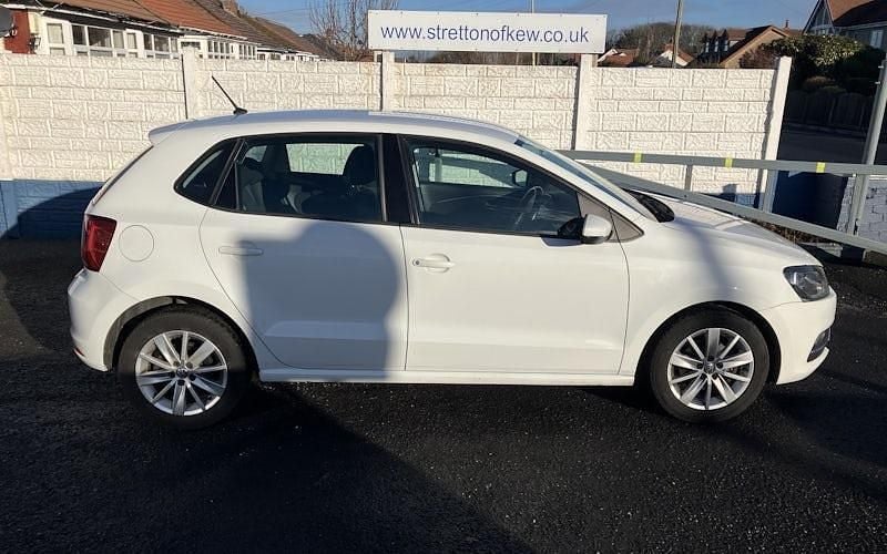 Used 2015 VW Polo SE Hatchback | £6,495 (Good price) - Image 1/4