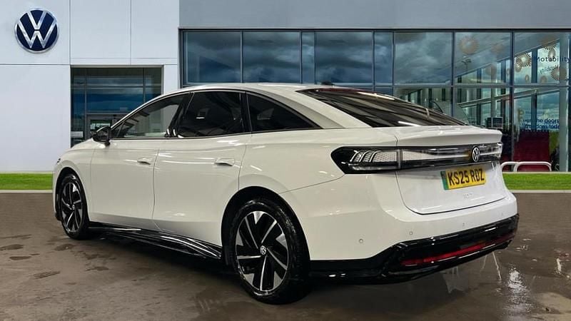 Used VW ID.7 Pro 210 kW (286 HP) 2025 Glacier white metallic