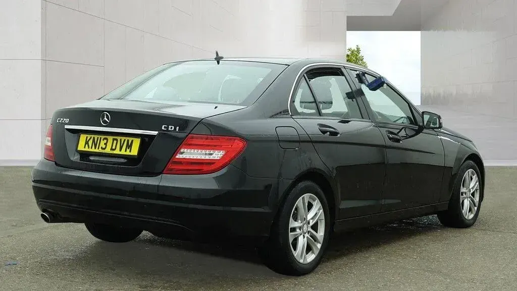 Used Mercedes C220 Executive 170 HP (125 kW) 2013 Black Sedan