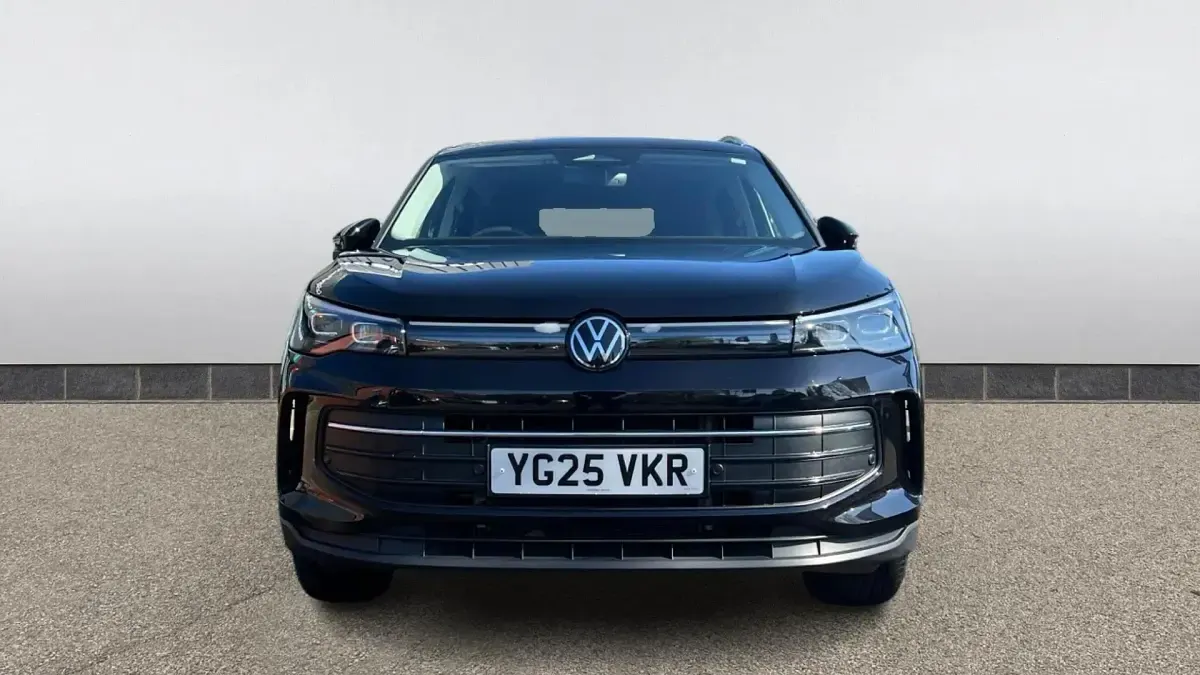 Usado VW Tiguan Match 204 HP (150 kW) 2025 Preto SUV