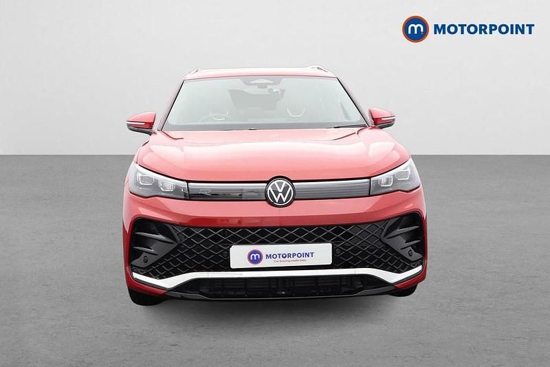 Used VW Tiguan R-line 150 HP (110 kW) 2024 Red SUV