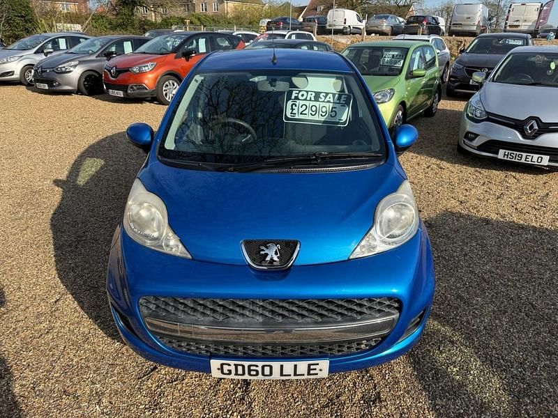 Used Peugeot 107 68 HP (50 kW) 2010 Blue Hatchback