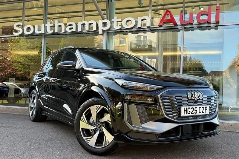 Used 2025 Audi Q6 e-tron S-Line SUV | £53,700 (Super price) - Image 1/1