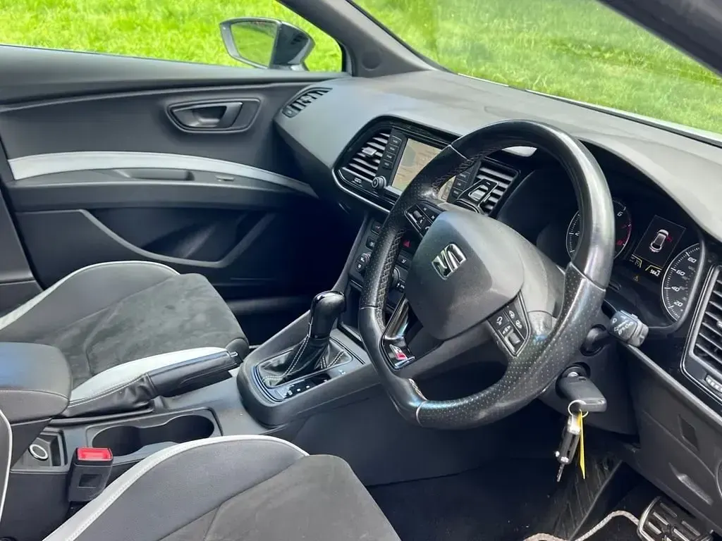 Used Seat Leon Cupra 290 290 HP (213 kW) 2016 Grey Hatchback